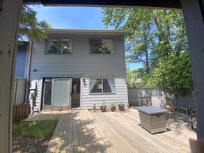 Building Photo - 56 Woodlake Dr