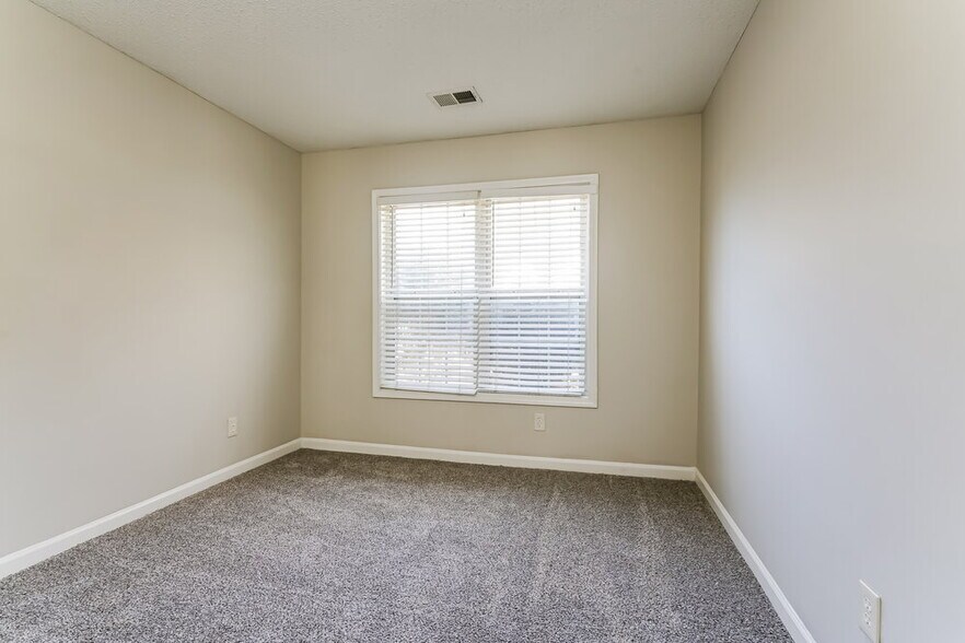 Building Photo - 75 Pooles Bend Ct