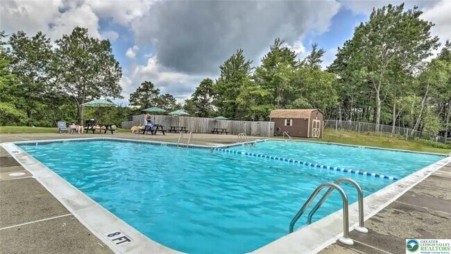 Building Photo - 5145 White Birch Dr