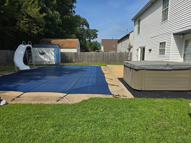 Building Photo - 40 Eagles Landing
