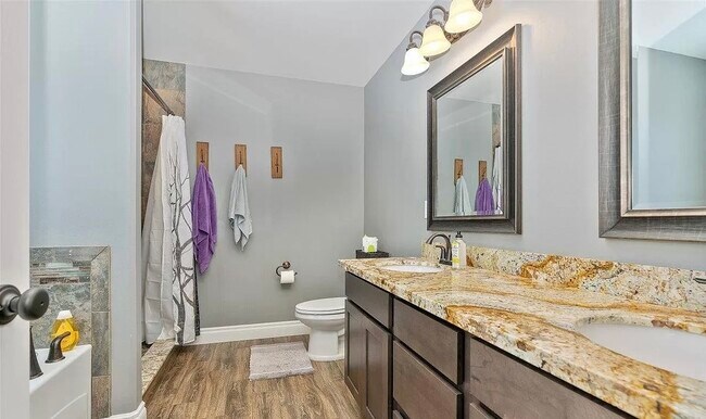 Building Photo - 7030 W Werner Dr