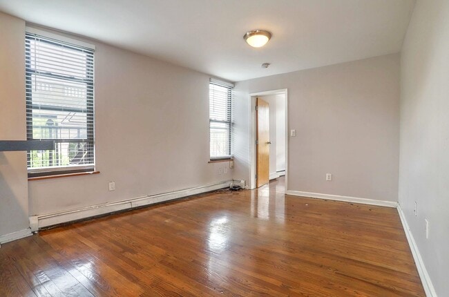 Building Photo - 197 Newark Ave