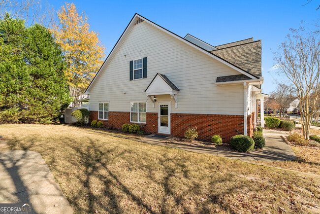 Building Photo - 2430 Clock Face Ct