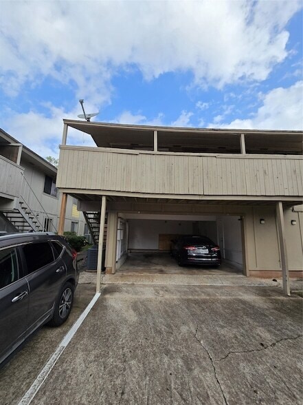 Building Photo - 5628 Birchmont Dr