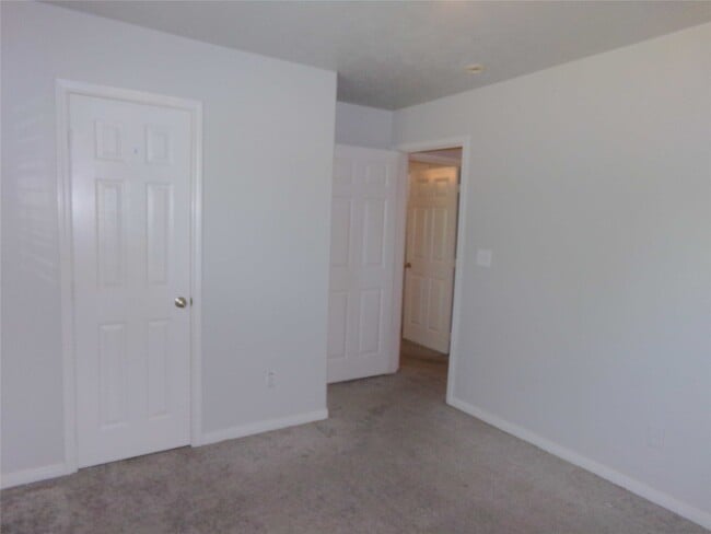 Building Photo - 16810 Deck Ct