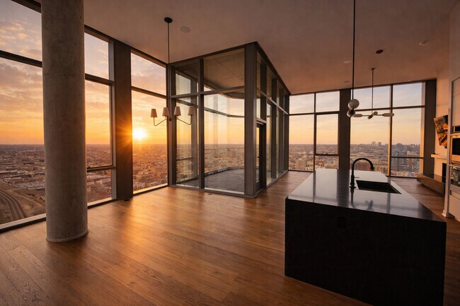 Building Photo - 1114 W Carroll Ave