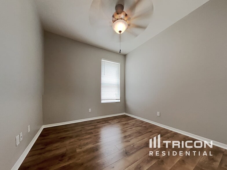 Building Photo - 10337 Avelar Ridge Dr