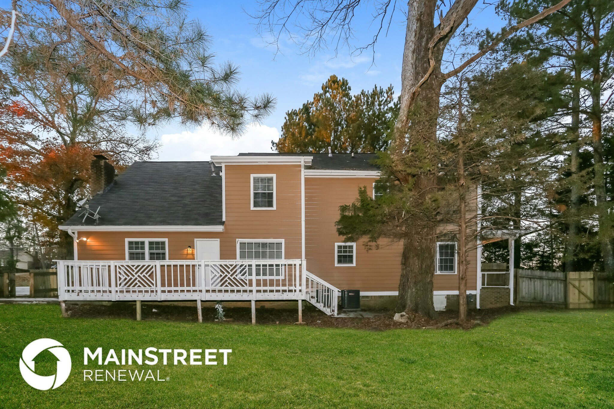 Building Photo - 5132 Clearwater Dr SW