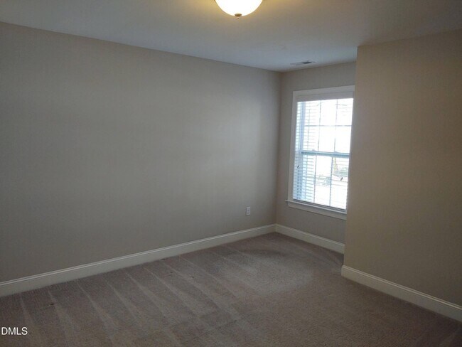 Building Photo - 2719 Masonboro Ferry Dr