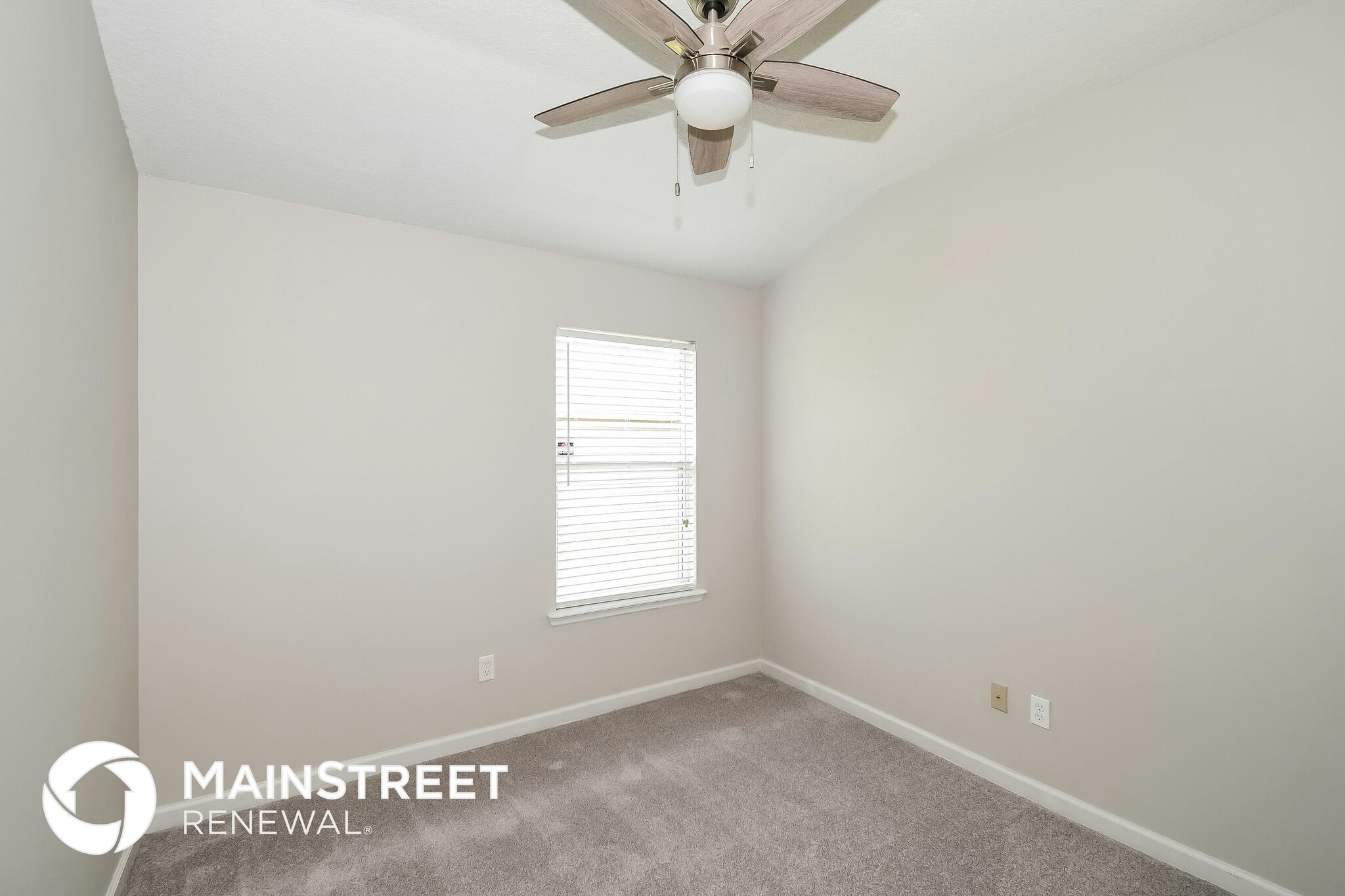 Building Photo - 11035 Campus Heights Ln