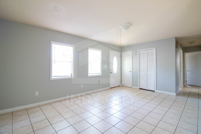 Building Photo - 4532 Bertrand Rd