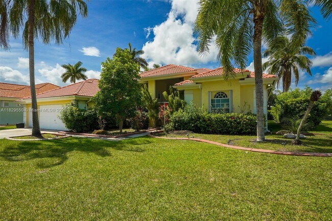Building Photo - 2575 Muirfield Terrace
