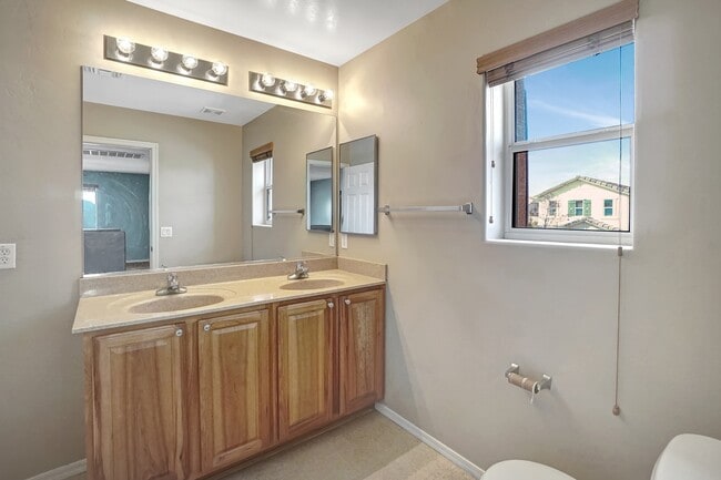 Building Photo - 7630 E Ocotillo Overlook Dr