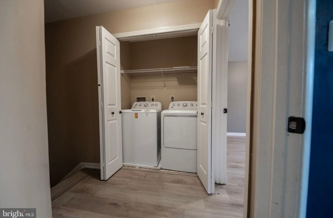 Building Photo - 13909 King Gregory Way