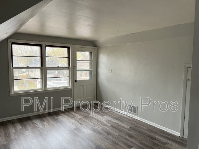 Building Photo - 4566A N 28th St