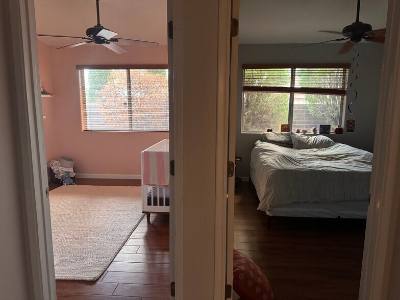 Building Photo - 141 S Charleston Ave