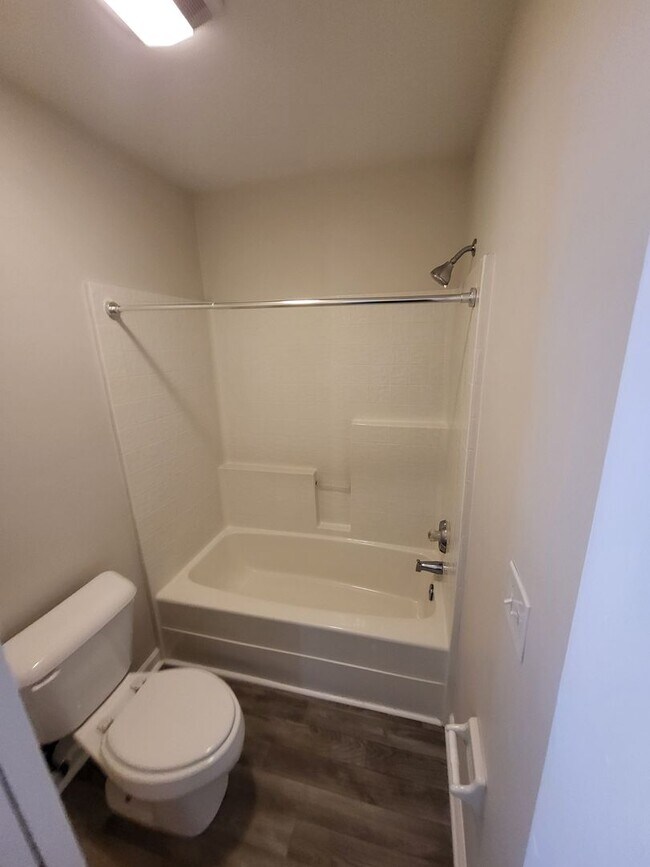 Building Photo - SAWYERS MILL