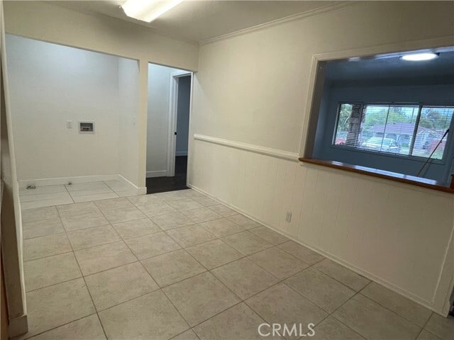 Building Photo - 4433 Los Serranos Blvd