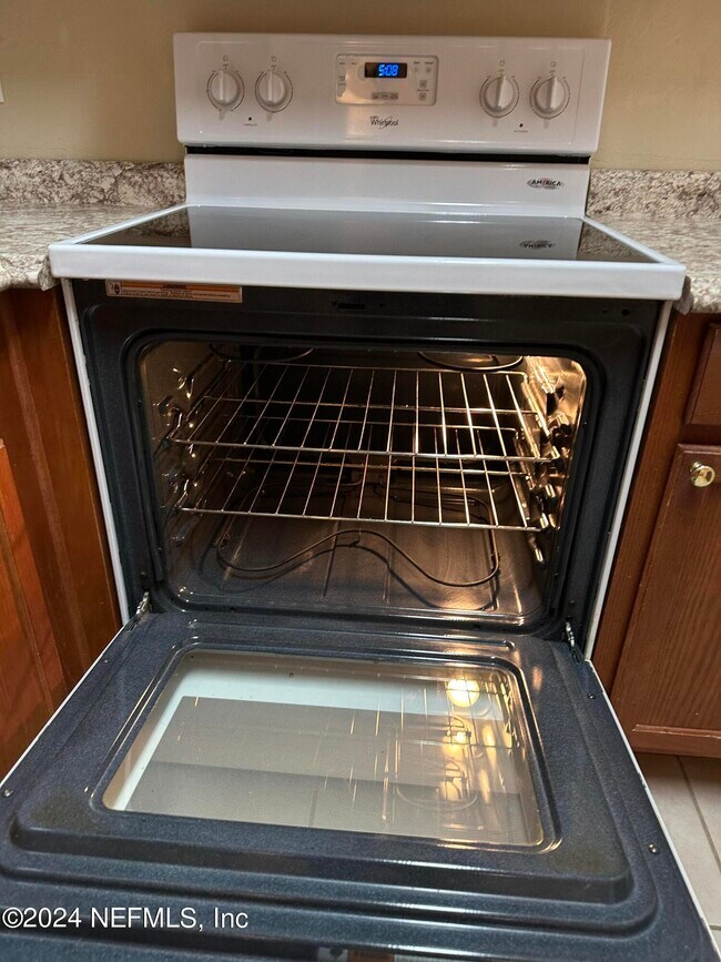 Building Photo - 8550 Touchton Rd