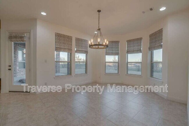 Building Photo - 10280 Mustang Downs Dr