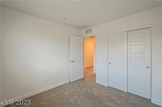Building Photo - Charming Retreat in 89011