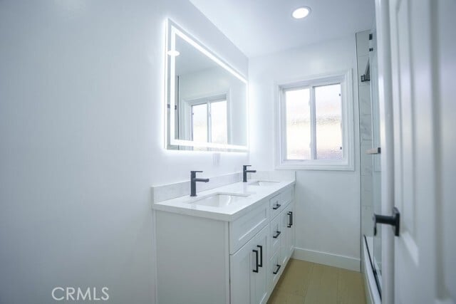 Building Photo - 7870 La Mona Cir