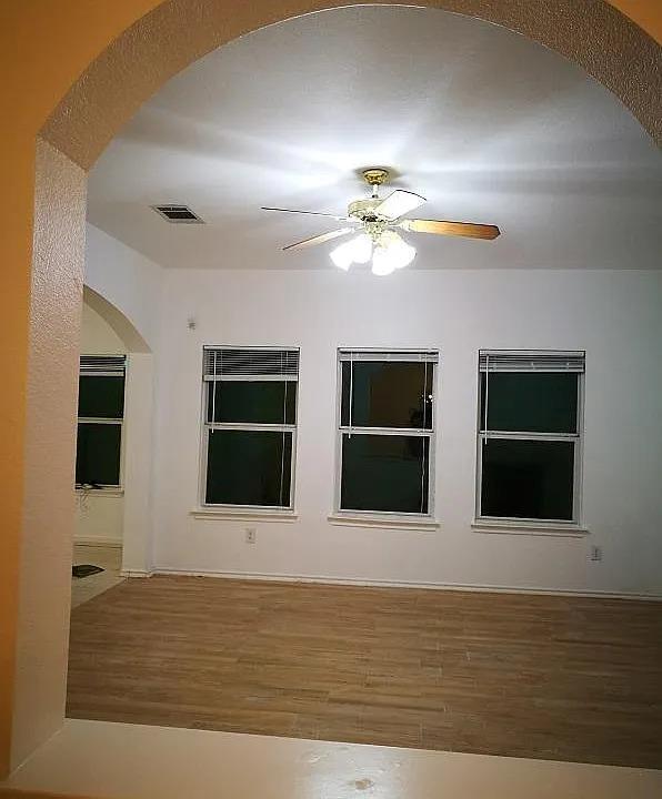 Building Photo - 713 Camino Alto Dr