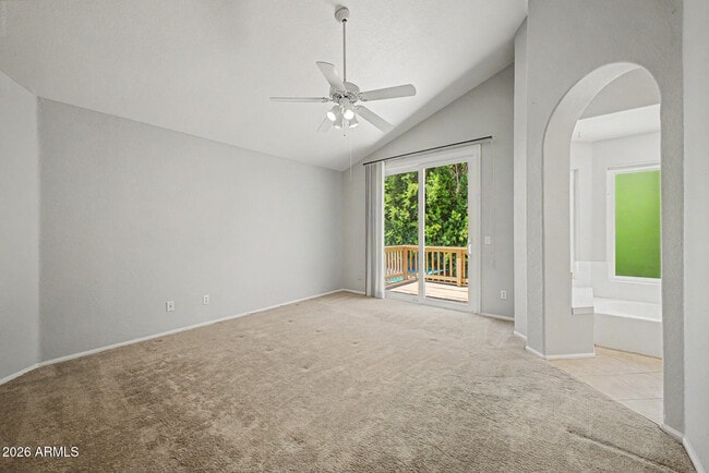 Building Photo - 842 W Sun Coast Dr
