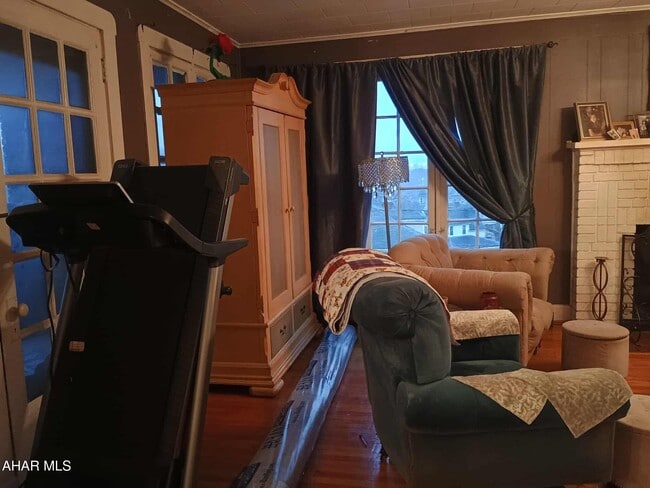 Building Photo - 106 Ruskin Dr