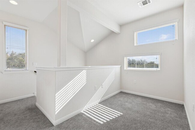 Building Photo - 6104 Steep Cactus Trail