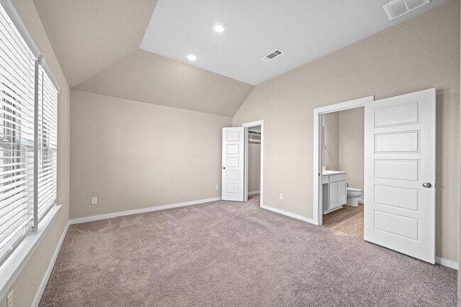 Building Photo - 8154 Royal Breeze Dr