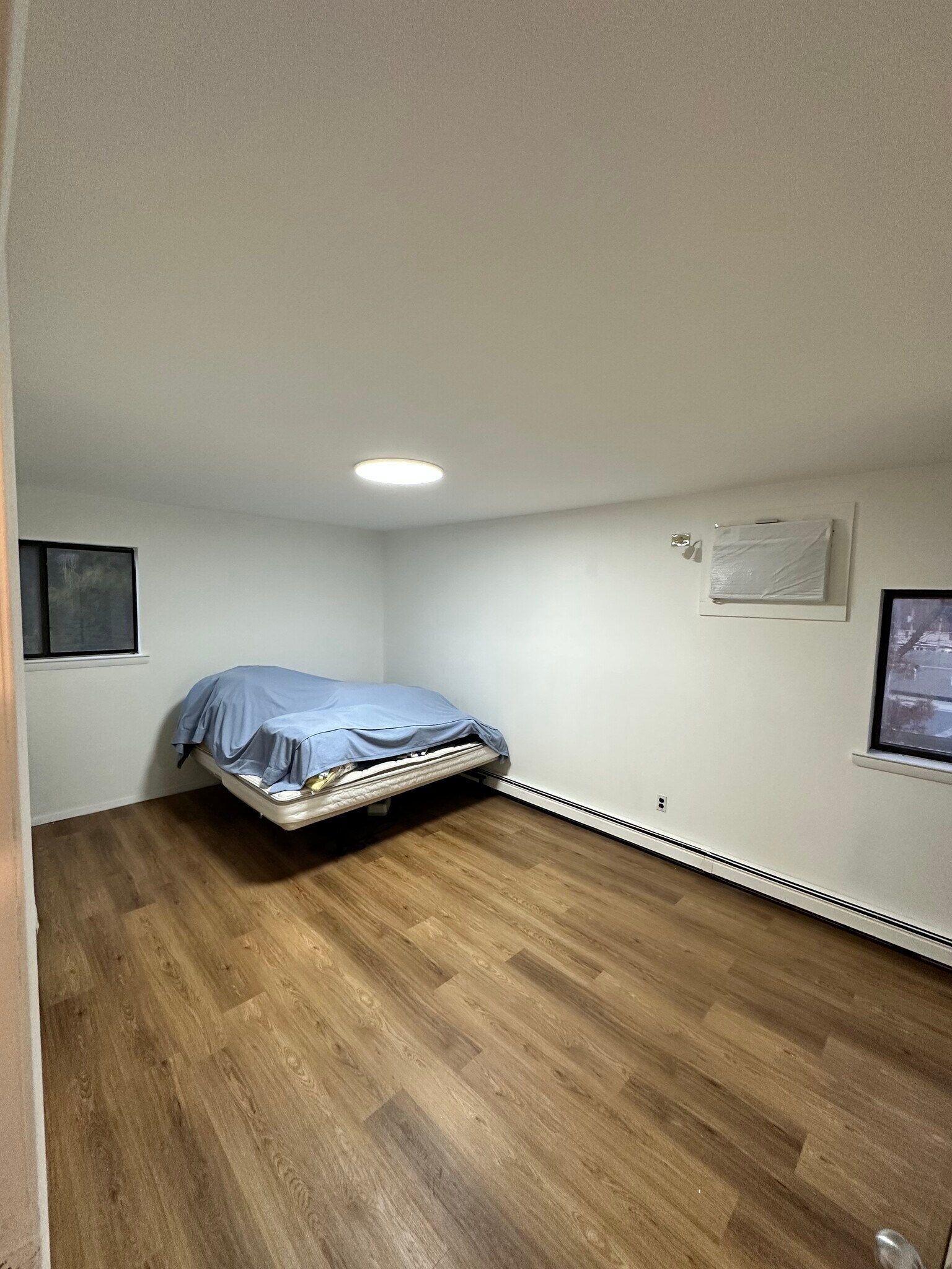 Building Photo - 14 Nagle Ln