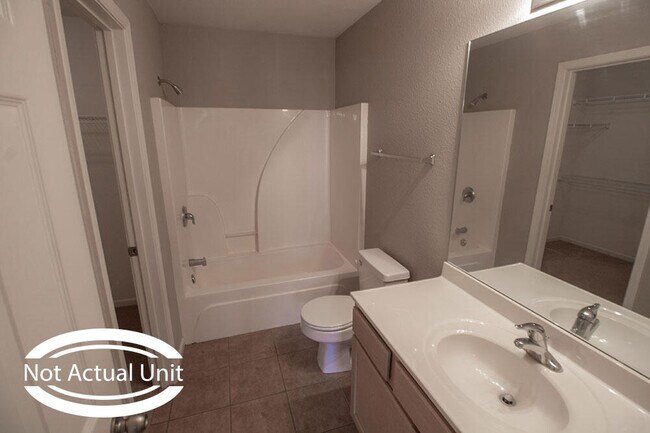 Building Photo - 4015 Snowy Owl Dr