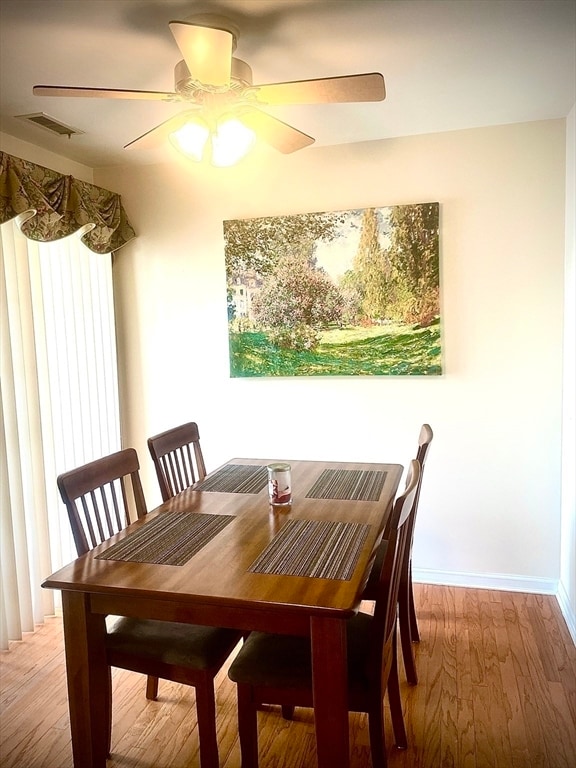 Building Photo - 208 Gazebo Cir