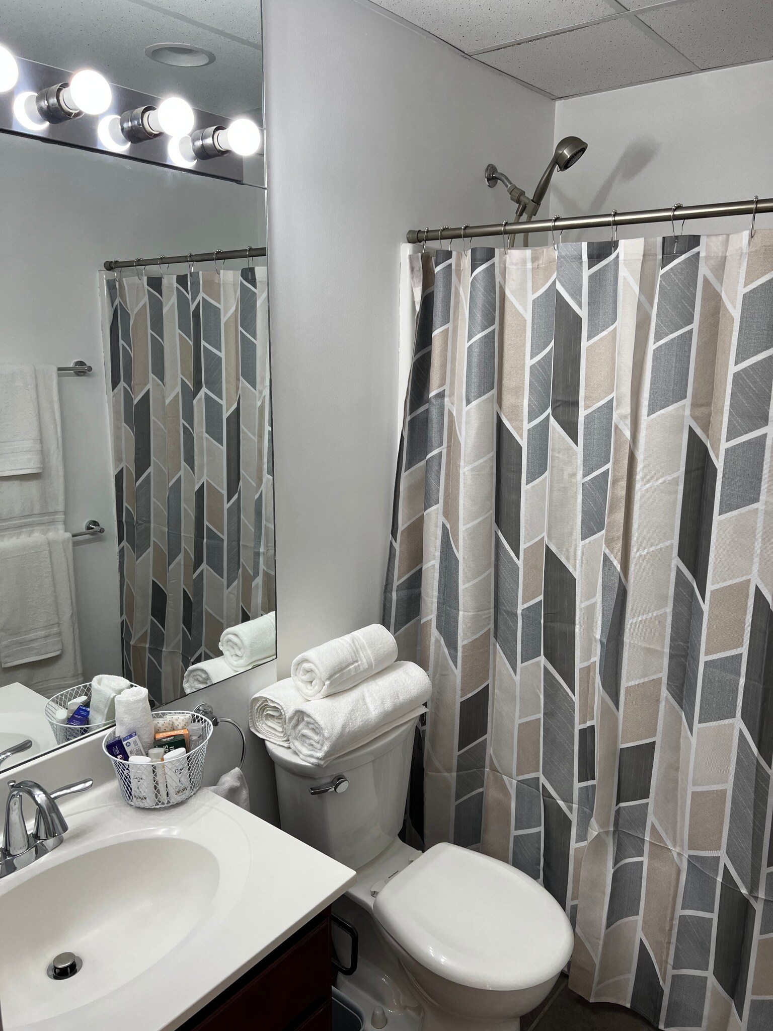 Bathroom - 67 Public Sq