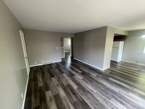 Building Photo - 4661 N 36th St