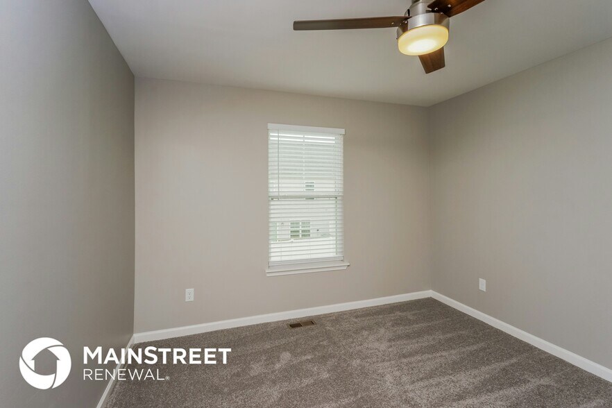 Building Photo - 2059 Paddle Wheel Dr