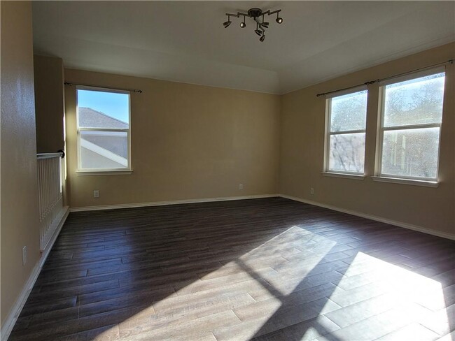 Building Photo - 8728 Wood Stork Dr