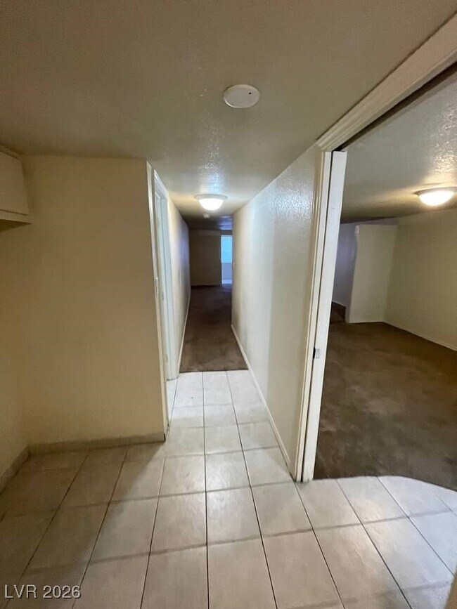 Building Photo - 1427 San Felipe Dr