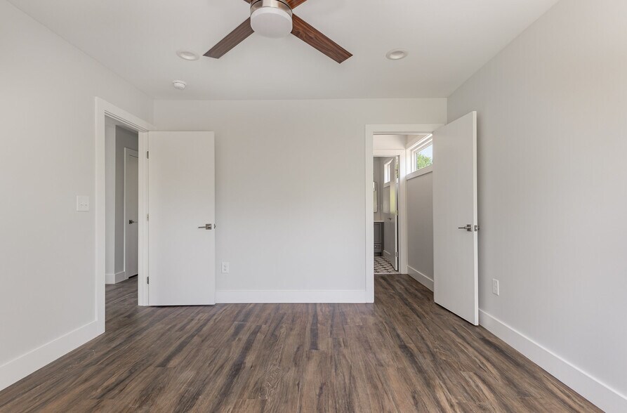 Building Photo - Room in House on S Alston Ave