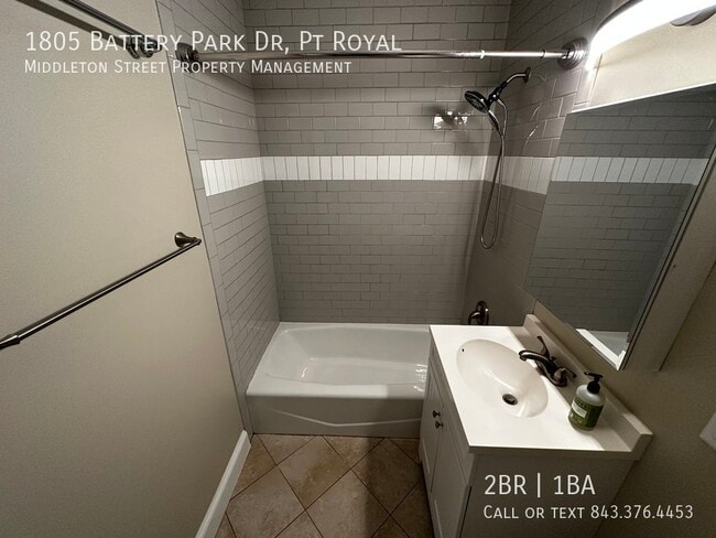 Building Photo - 1805 Battery Park Dr