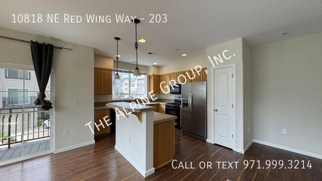Building Photo - 10818 NE Red Wing Way