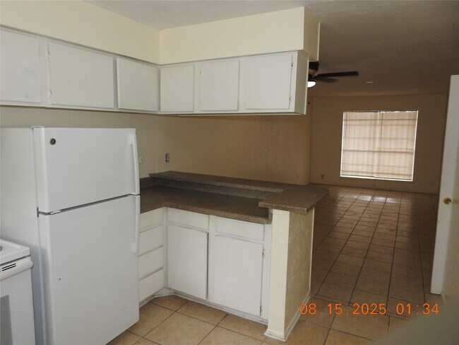 Building Photo - 6305 Westward St