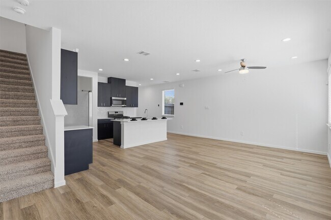 Building Photo - 7720 Inwood Grv Ln
