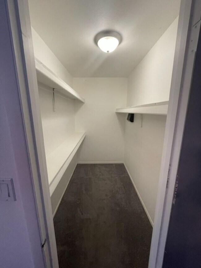 Building Photo - Charming 3 Bedroom Home | Oversized Backyard on Corner Lot