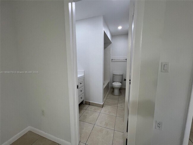 Building Photo - 15591 SW 105th Terrace
