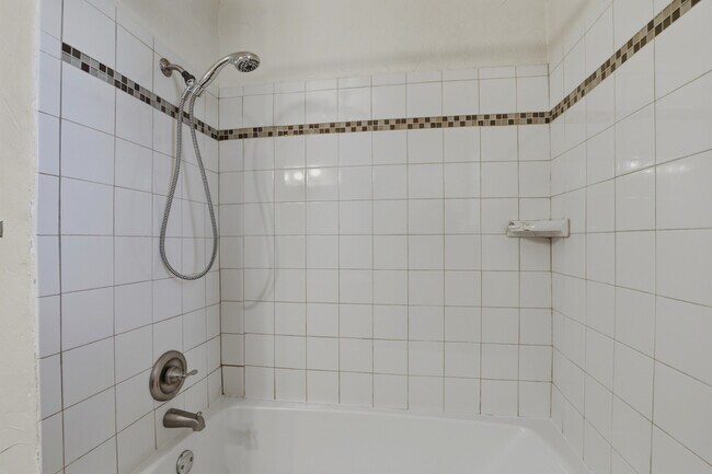 Building Photo - 2404 SW 79th St