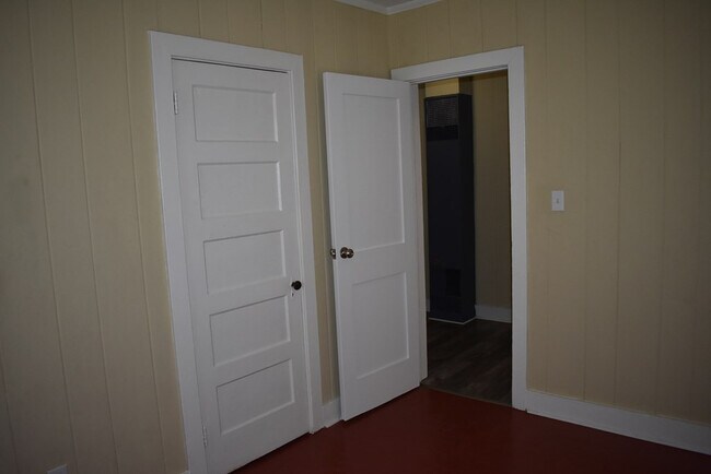 Building Photo - 14 Dunway Dr