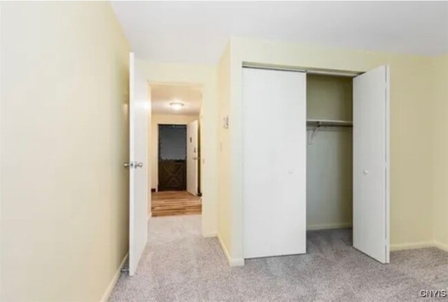 Building Photo - 471 Idlewood Blvd