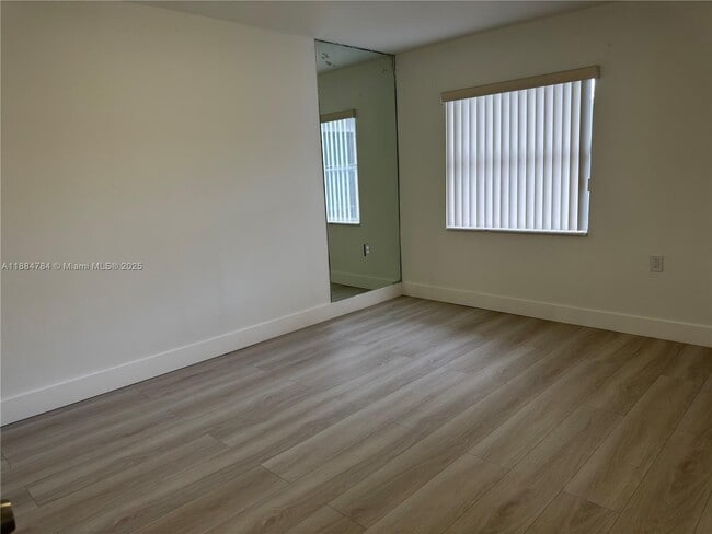Building Photo - 11291 SW 88th St
